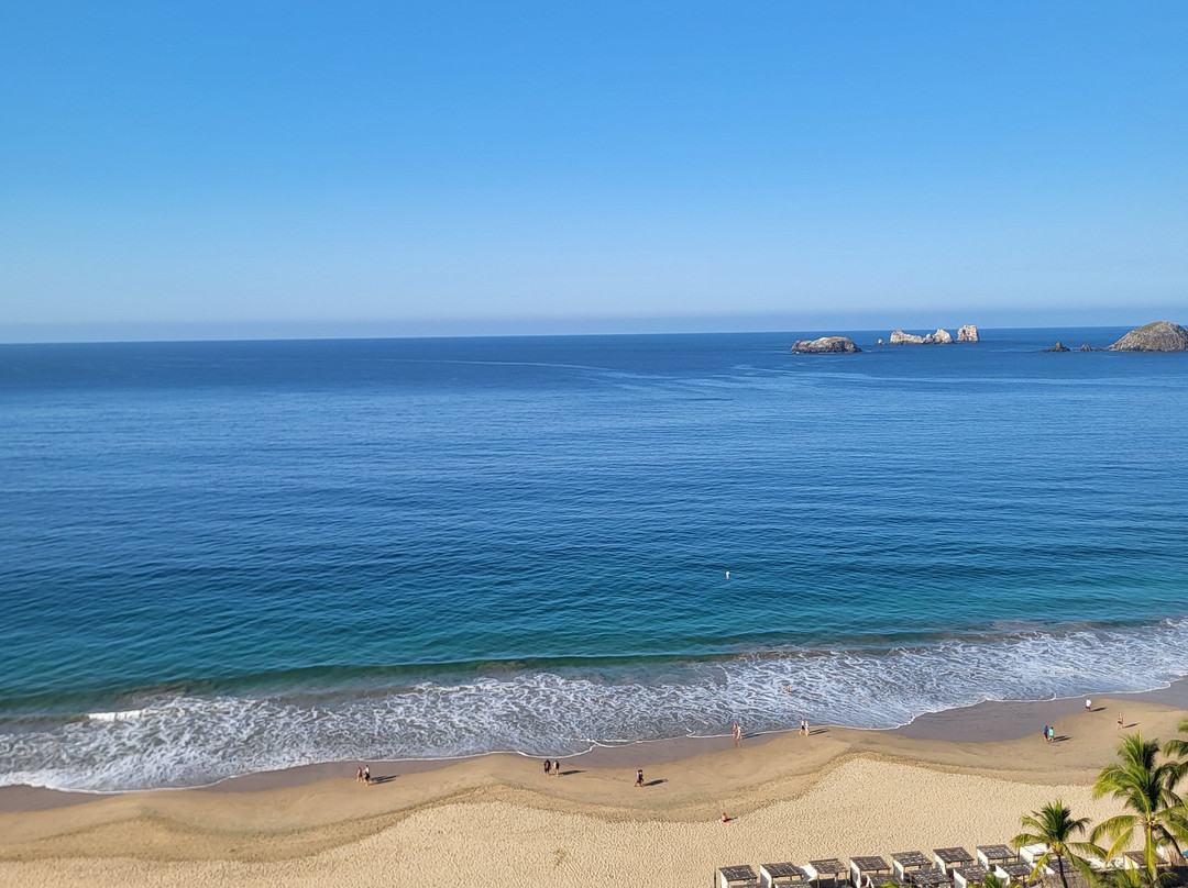 伊斯塔帕太阳景观多拉多太平洋全包水疗度假村主图