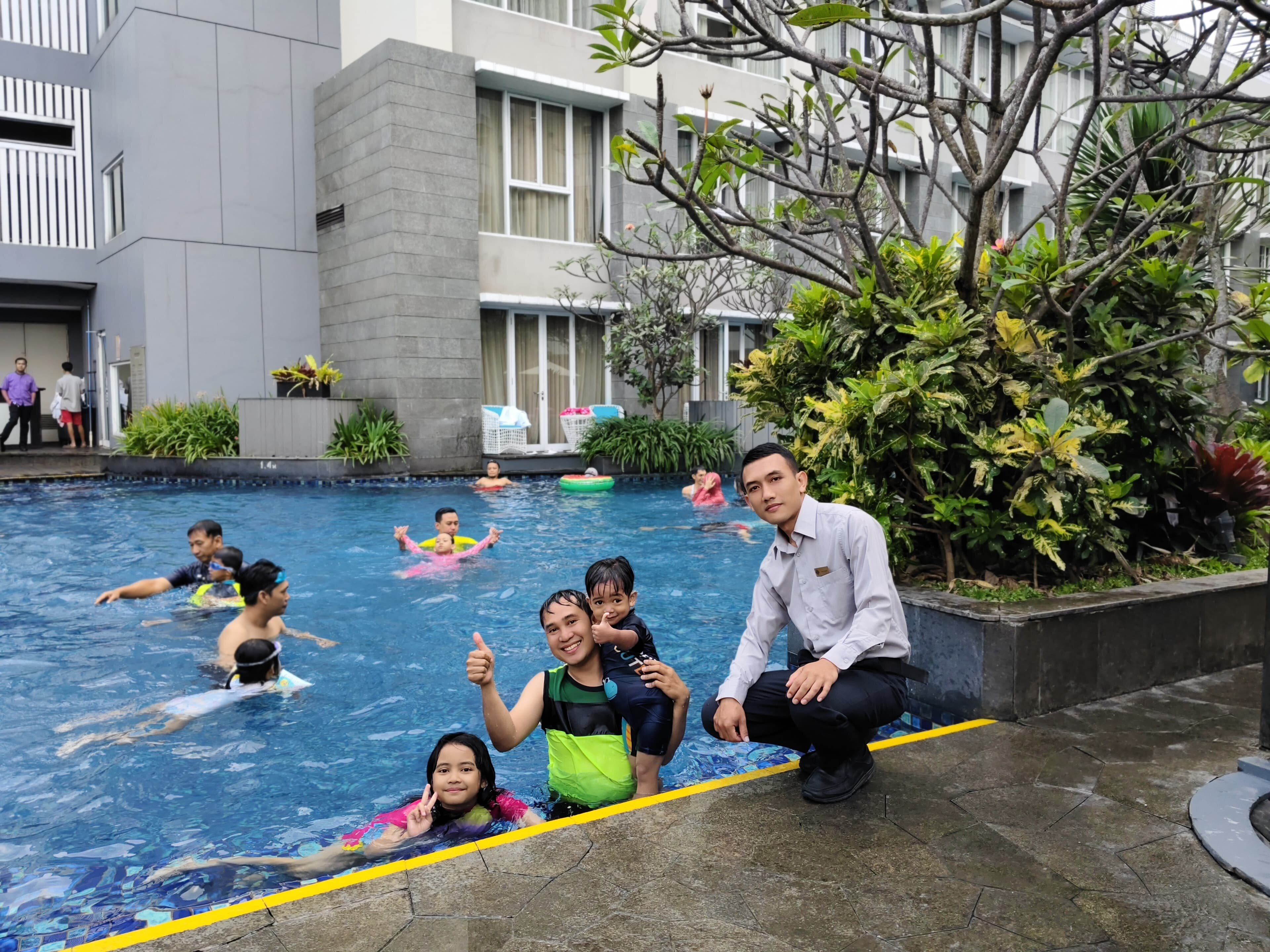 Grand Mercure Bandung Setiabudi-泳池