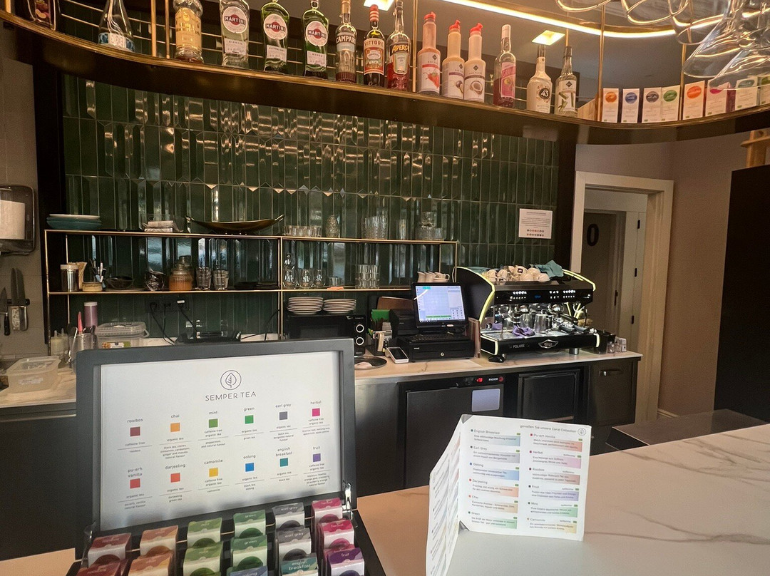 L&H Gran Via Valencia主图