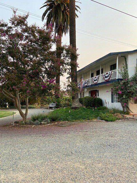 种植园住宿加早餐酒店主图