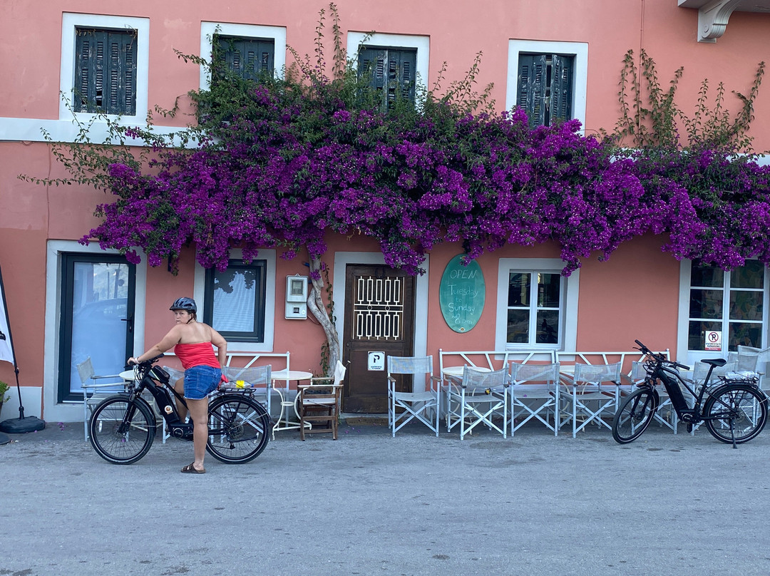 Corfu Port Bicycles-科孚市必去景点