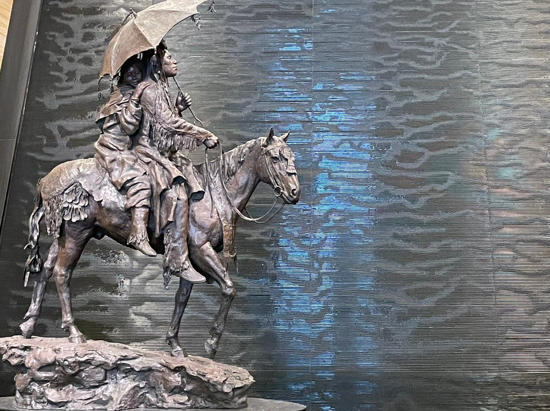 The James Museum of Western & Wildlife Art-圣彼德斯堡必去景点