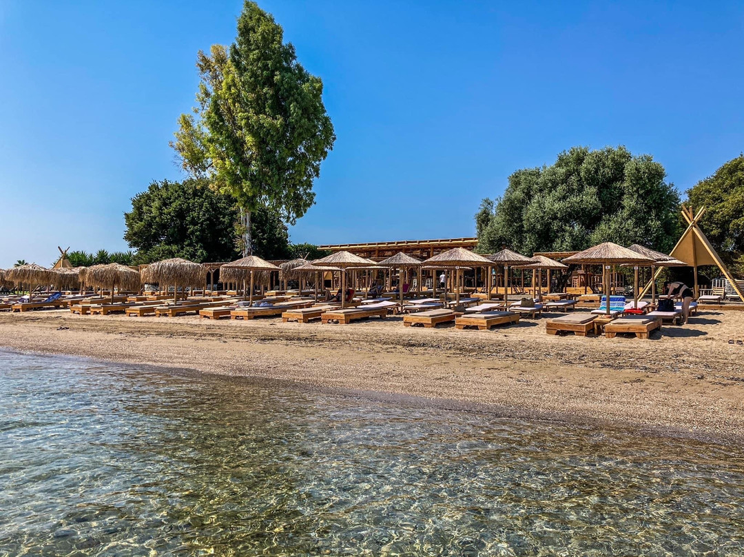 Dibidabo Beach Bar-Livanates必去景点