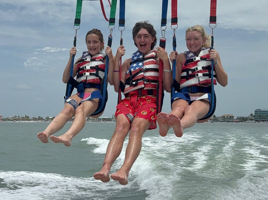 Wind and Water Sports-迈尔斯堡海滩必去景点