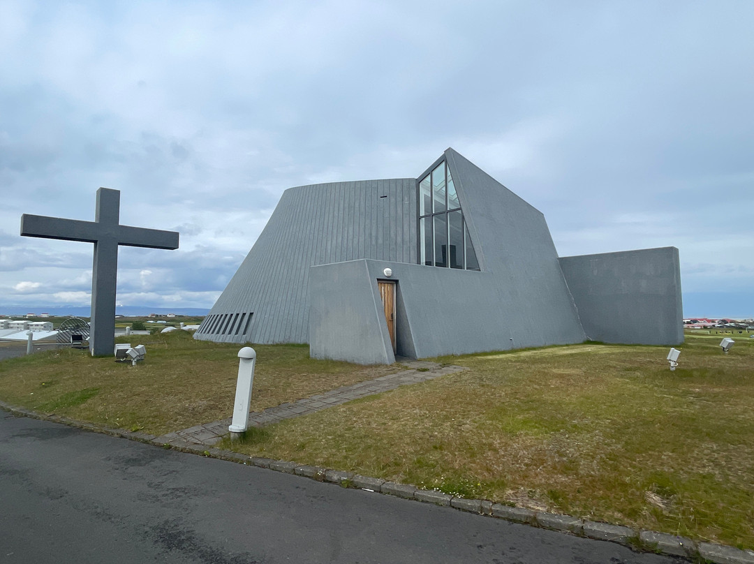 Blonduoskirkja-Blonduos必去景点