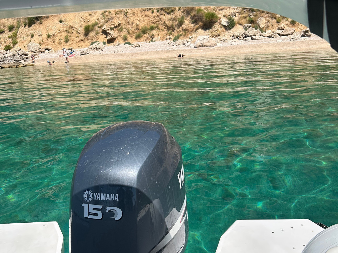 Adriatic Boat Adventure-奥米斯必去景点