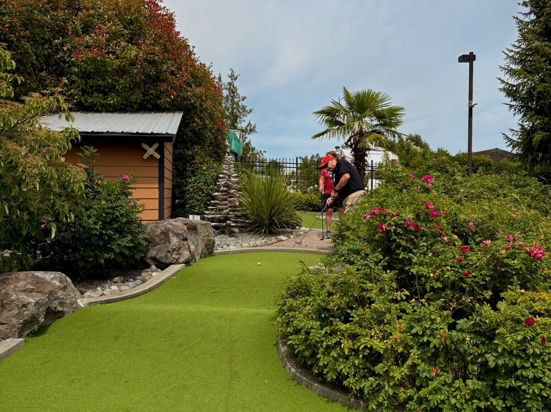 Island View Golf-Saanichton必去景点