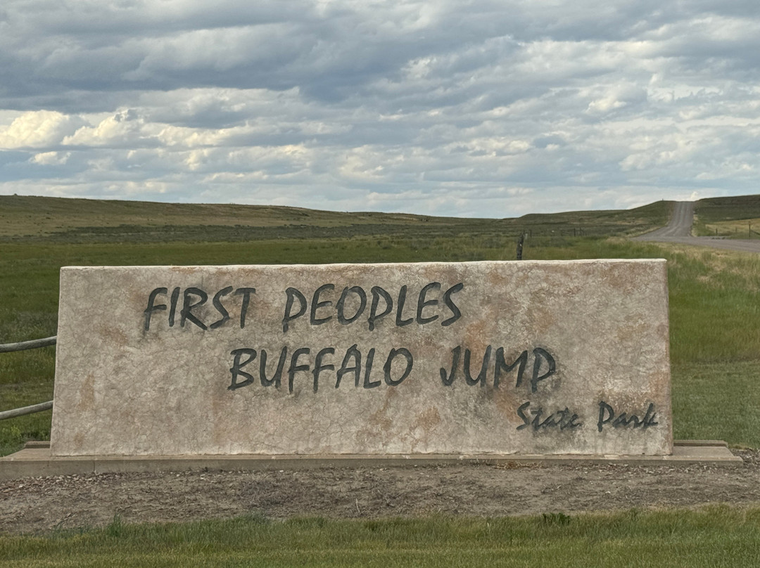 First Peoples Buffalo Jump State Park-Ulm必去景点