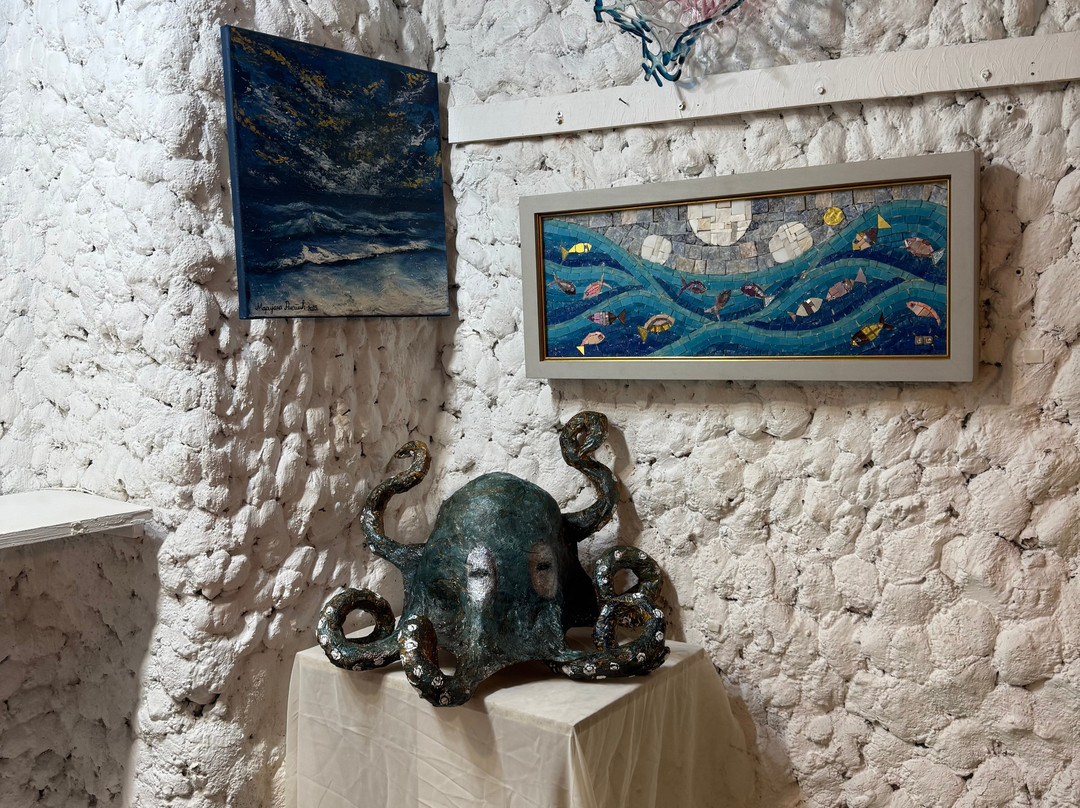 Green Door - Gallery & Art Gift Shop-Dorcol必去景点
