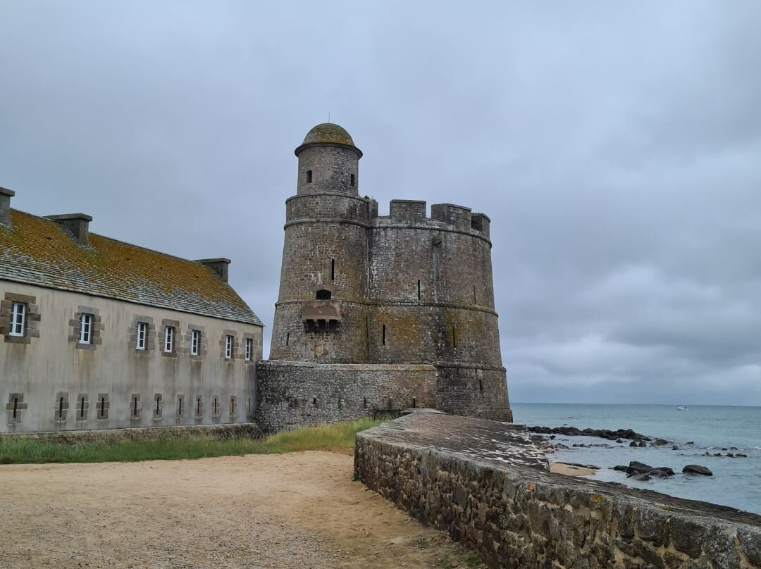 Tatihou Island-Saint-Vaast-la-Hougue必去景点