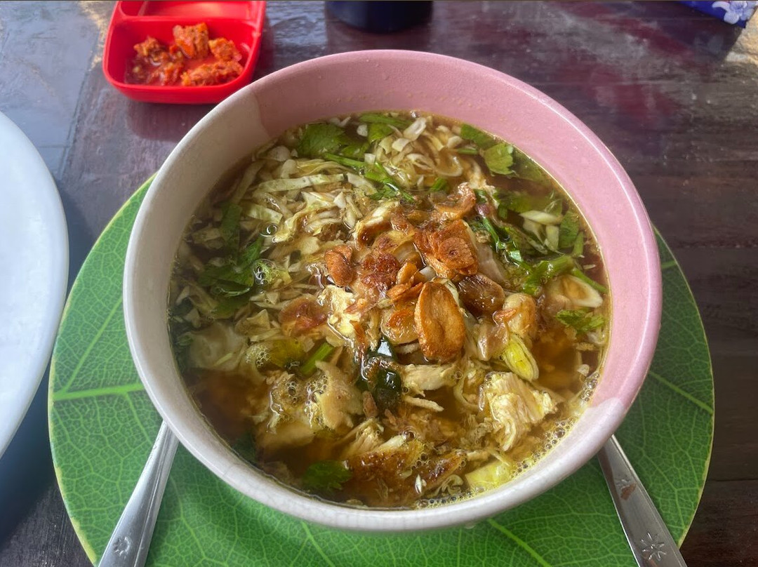 Warung Nikmat By Kayuna Villa