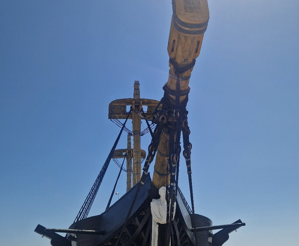 Fragata D. Fernando II e Gloria-阿尔马达必去景点