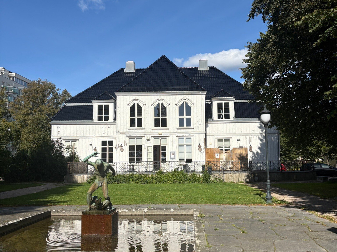 Østfold kunstsenter-腓特烈斯塔必去景点