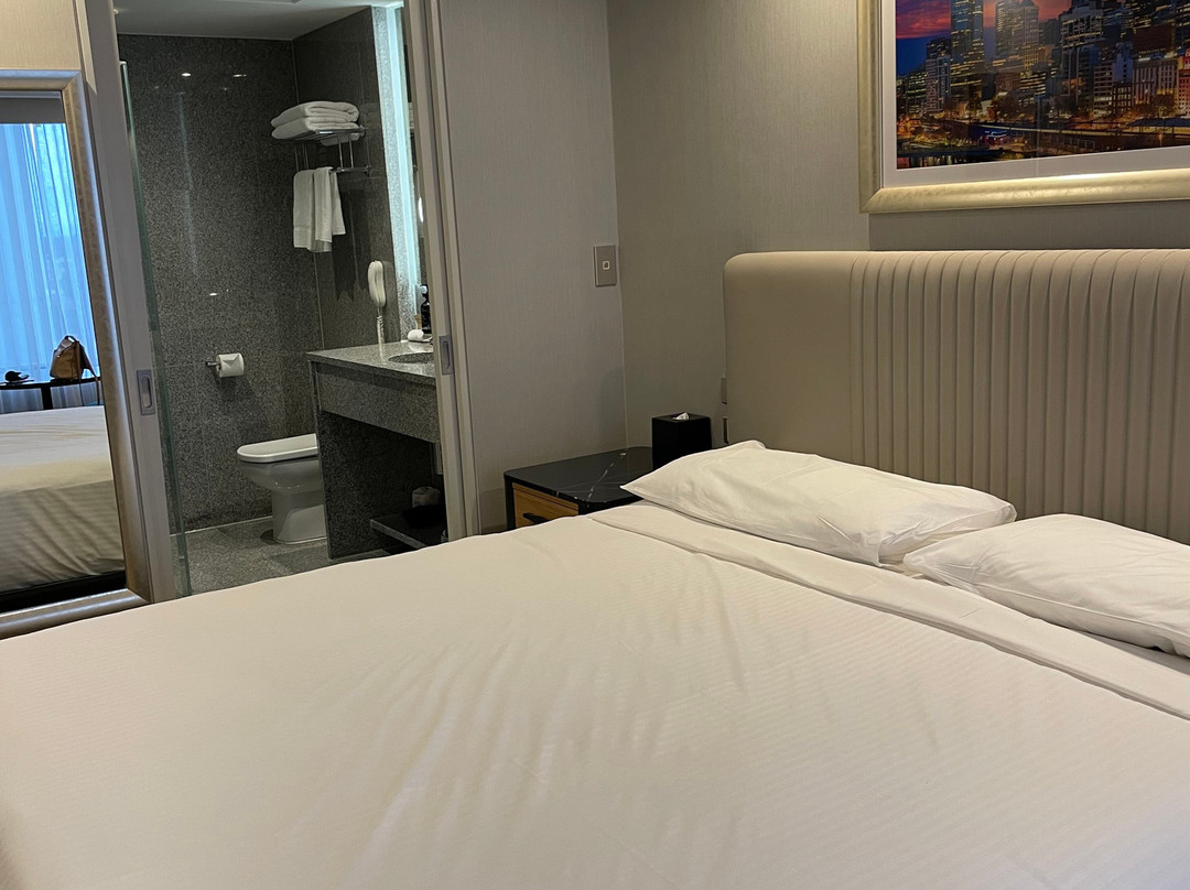 图拉马力颂歌酒店主图