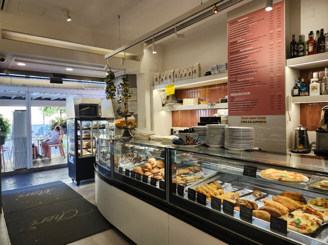 Marì Gastronomy bar