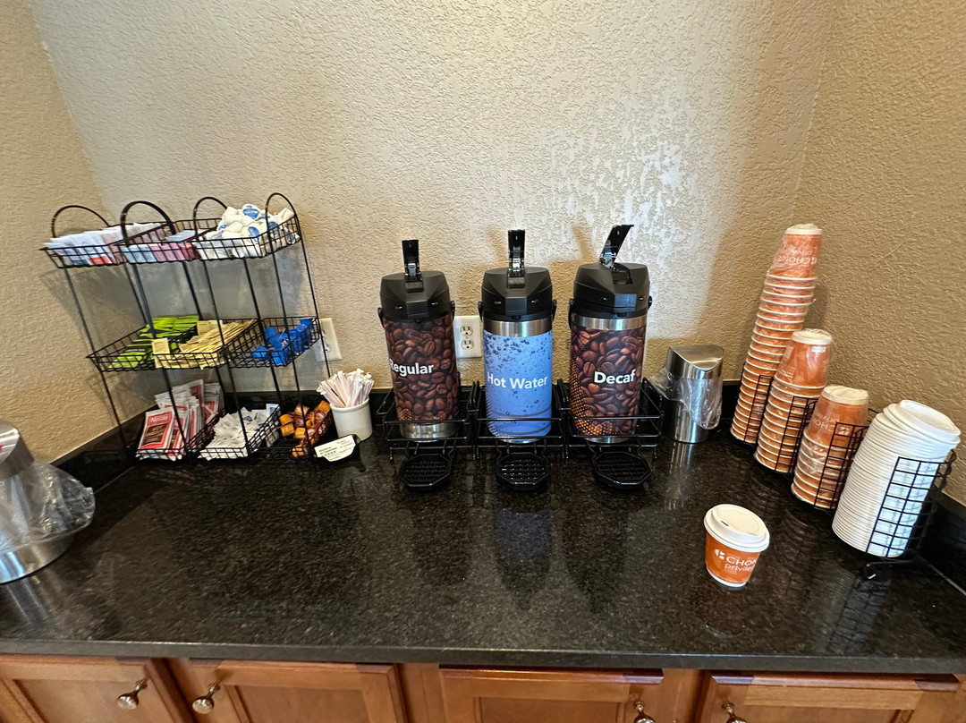 Comfort Inn & Suites主图