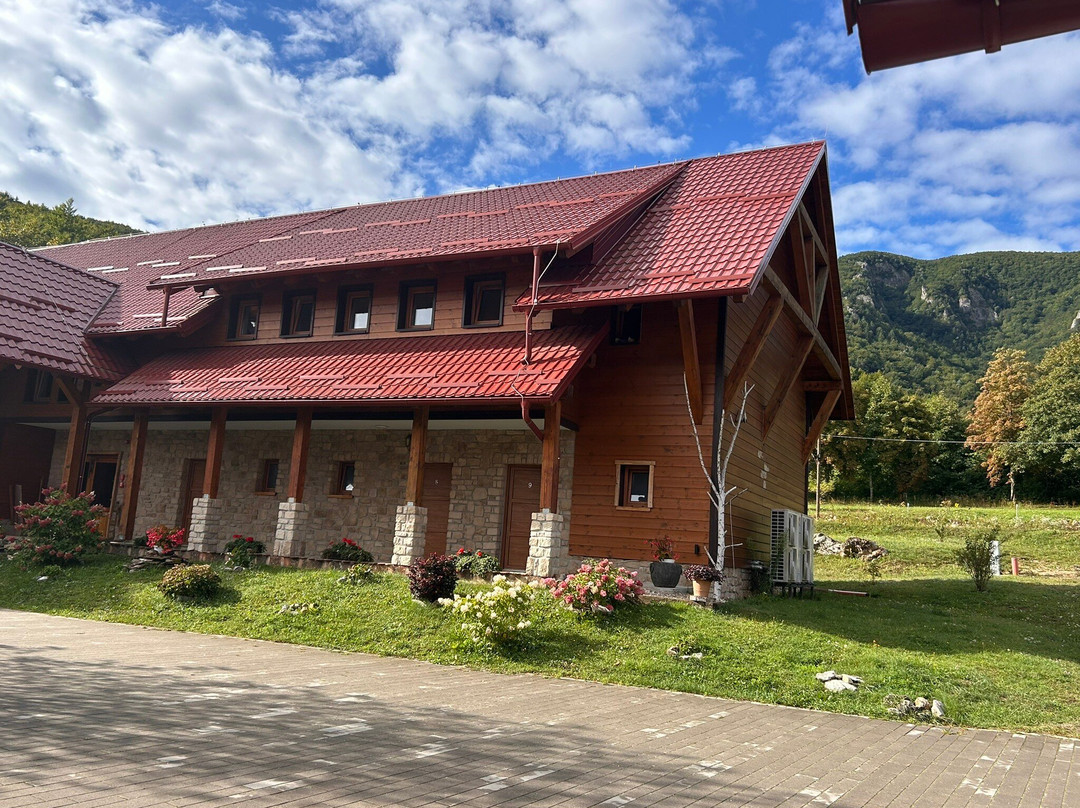 Mrzlin Grad Tourist Resort主图