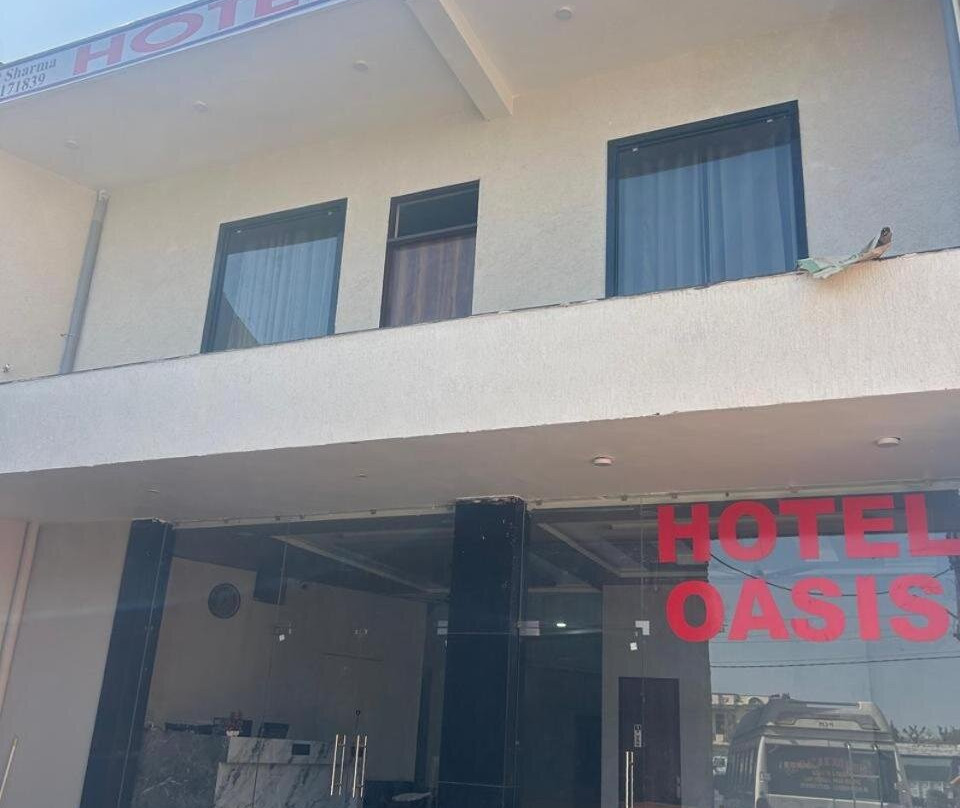 Hotel Oasis