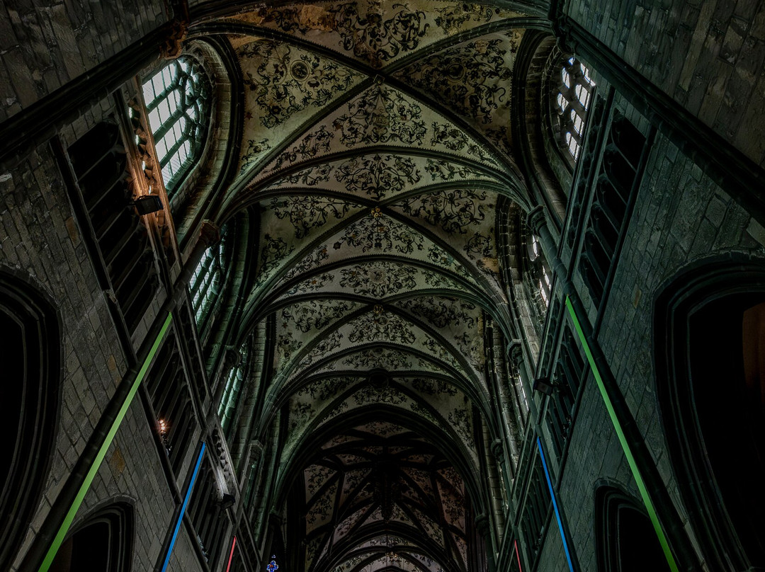 Notre-Dame-休伊必去景点