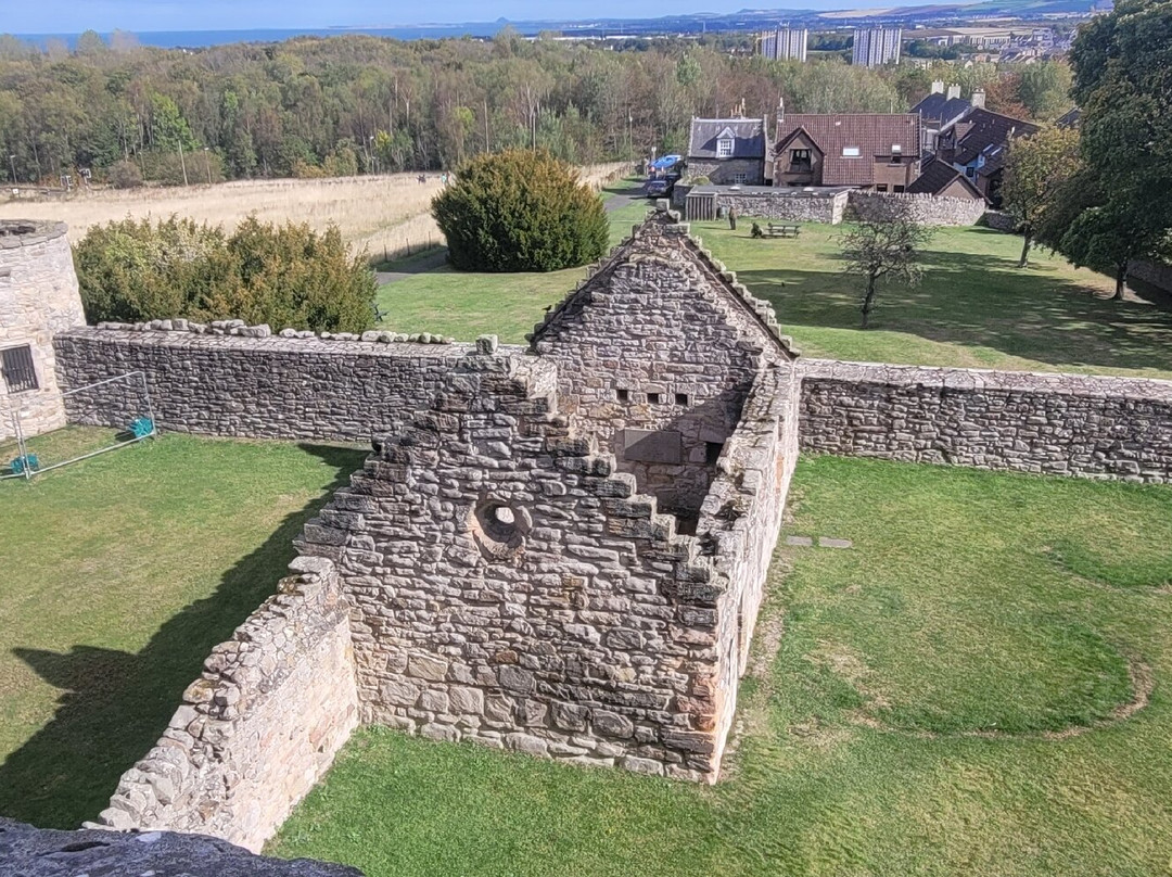 克雷格米勒城堡-爱丁堡必去景点