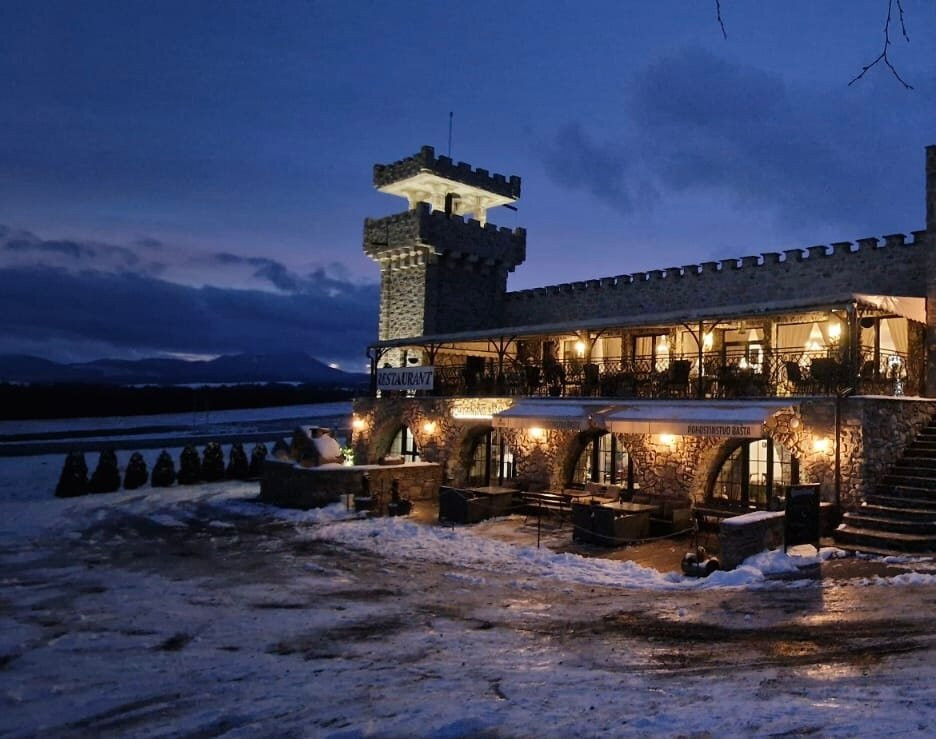 Reštaurácia Hradná Bašta