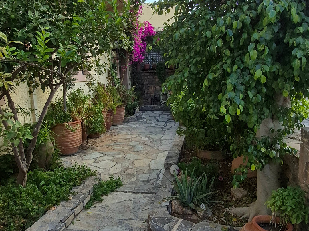 Porto Sisi Hotel Apartments主图