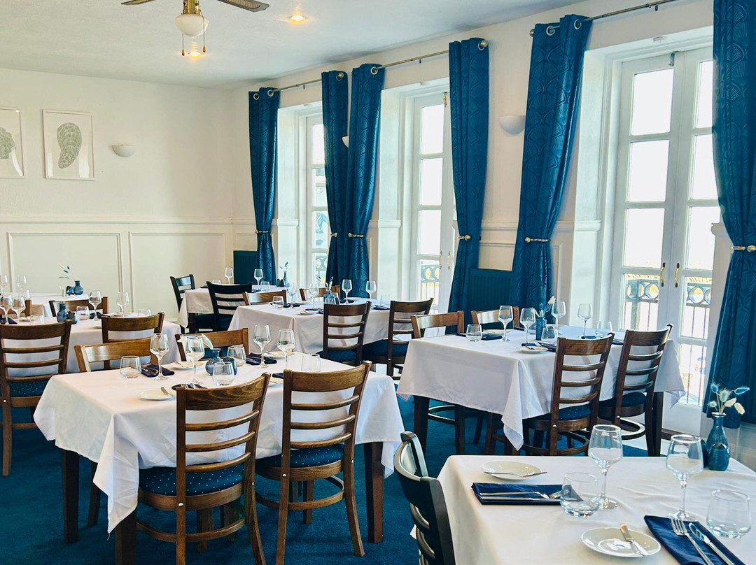 Capel-le-Ferne旅游景点-The Mariner