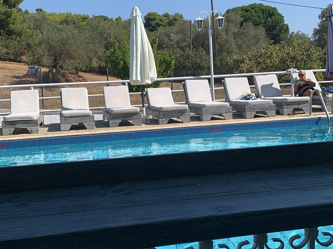 Villa Rosa Apartments主图