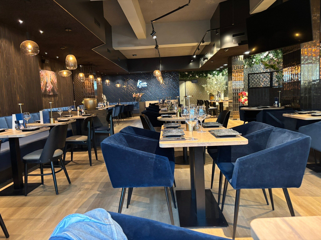 Kyzo Restaurant