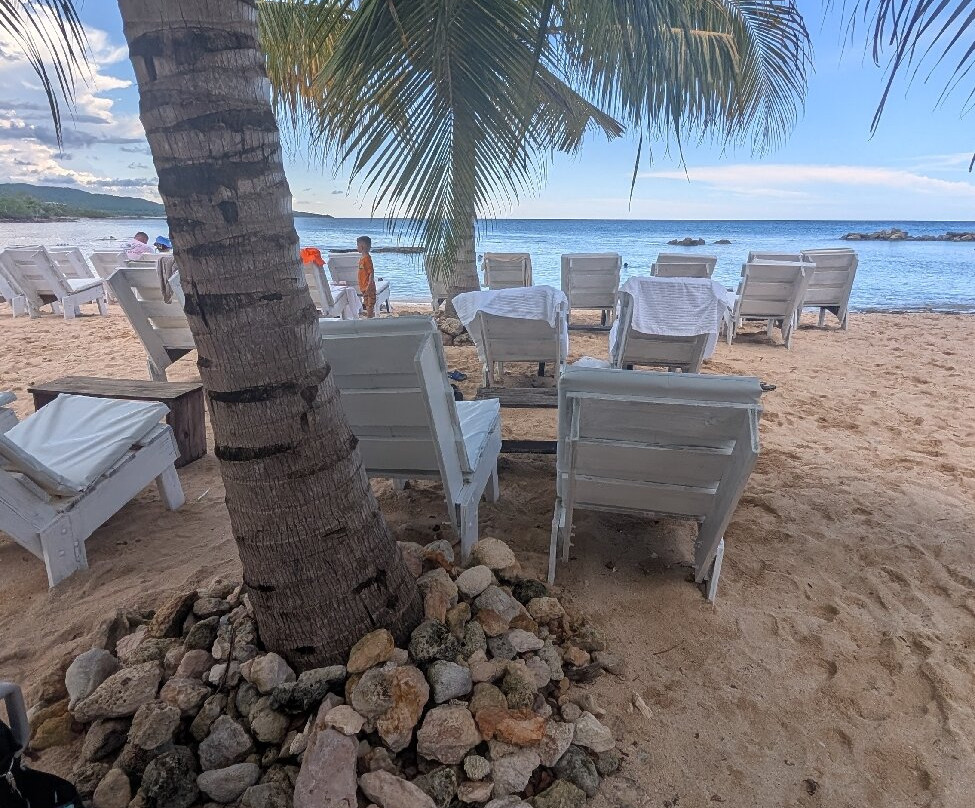 Bamboo Beach Club-Rio Bueno必去景点