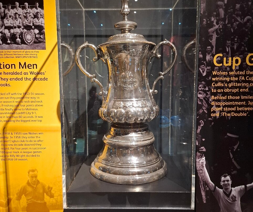 Molineux Stadium-沃尔夫汉普顿必去景点