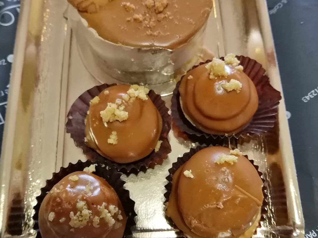 Zambrano Bakery Food & Coffe