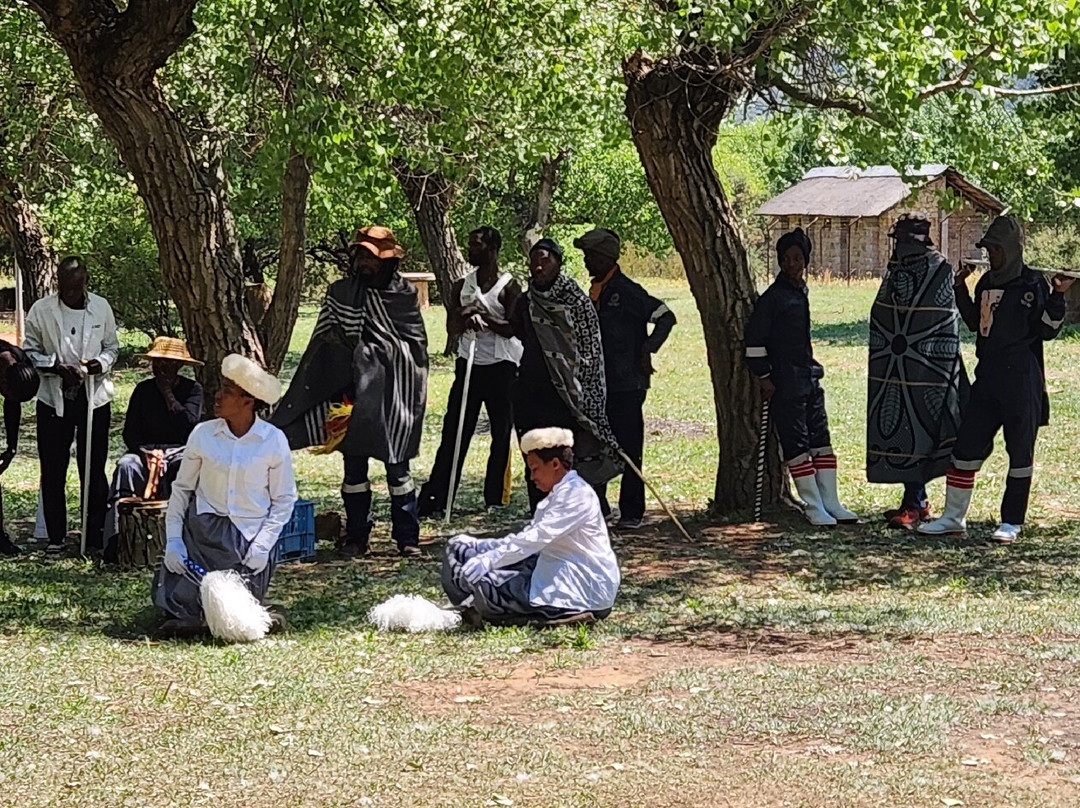 Thaba Bosiu Cultural Village主图