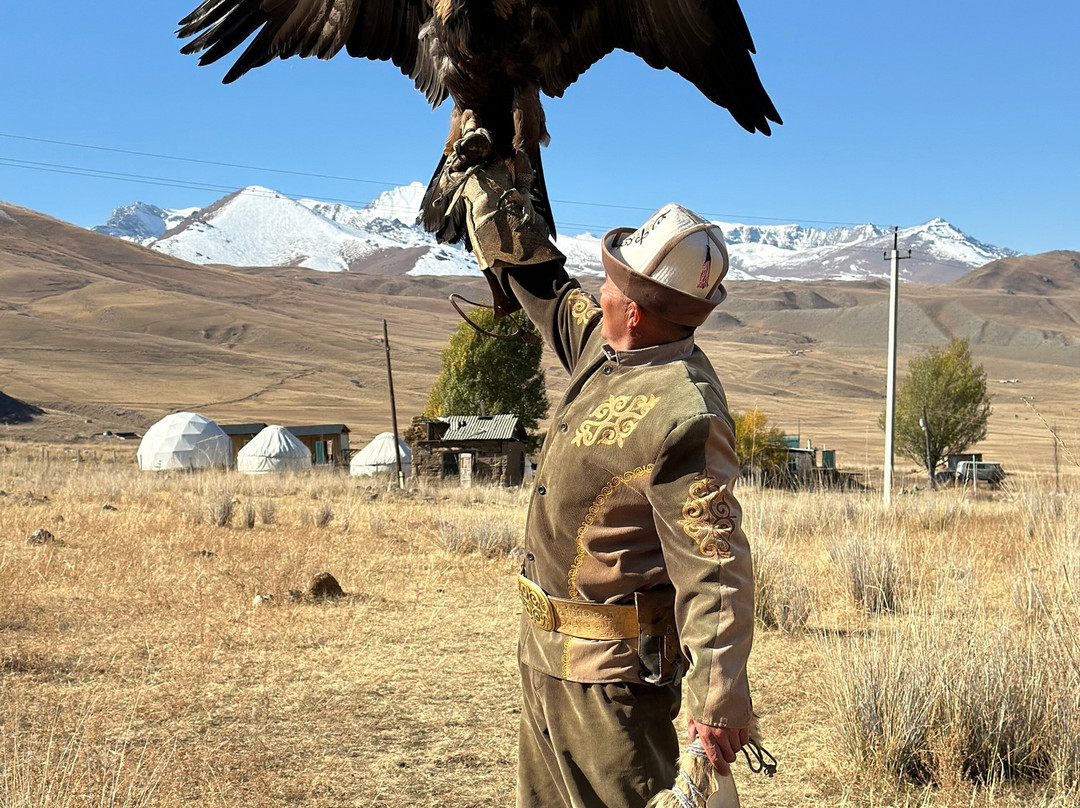 UAZ Buhanka Rental-比斯凯克必去景点