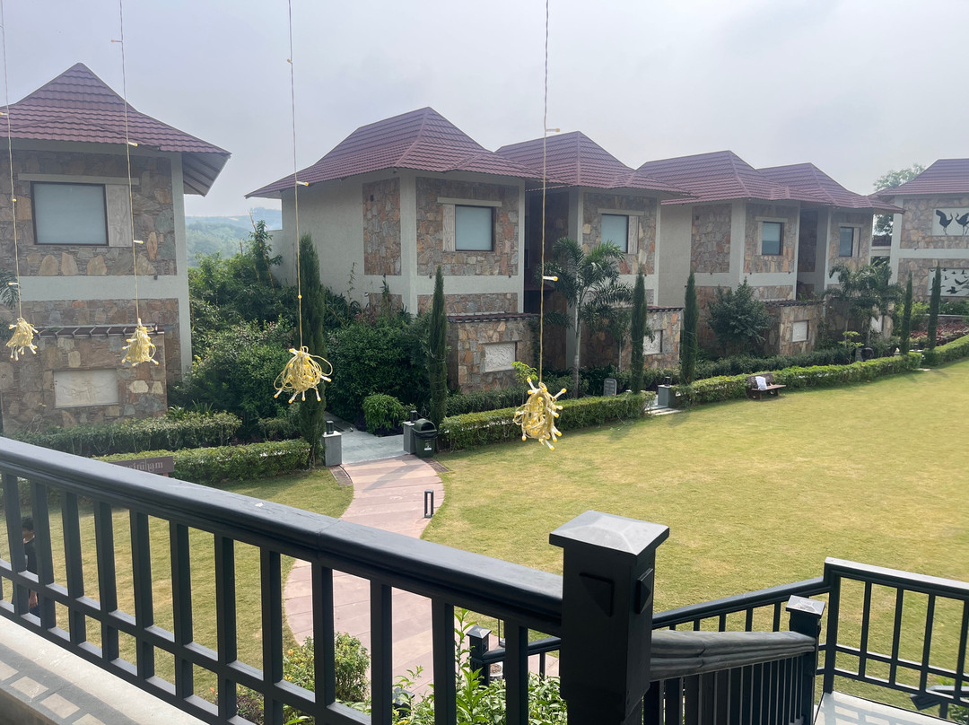 Sarasiruham Resort主图