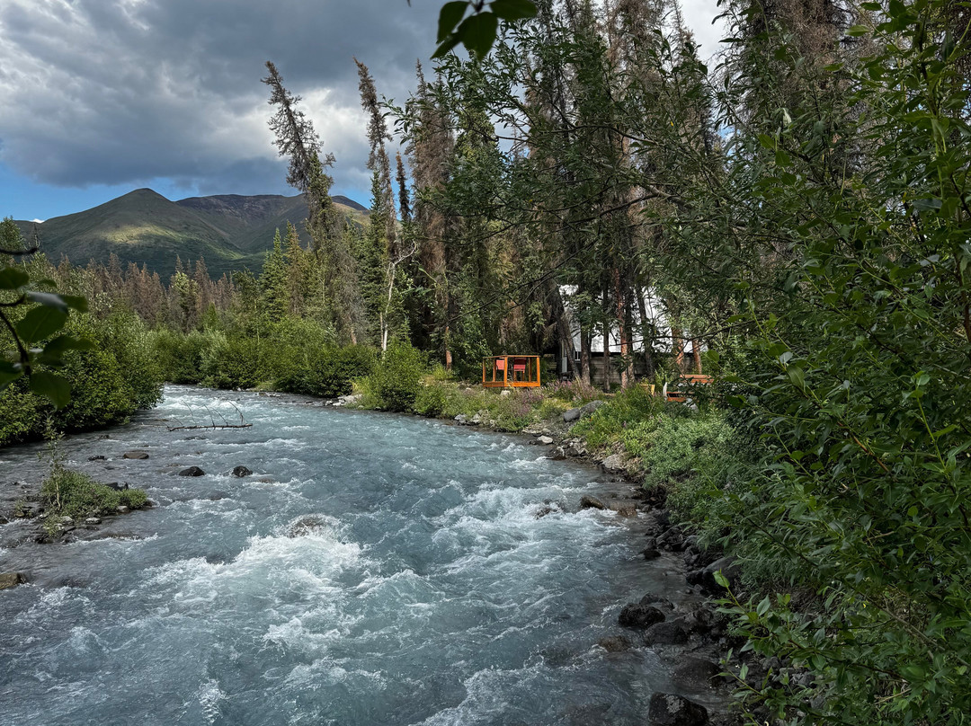 Land's End Resort主图