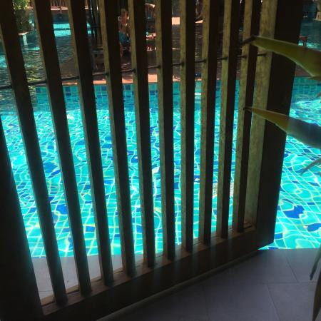 芭东布拉莎丽度假酒店主图