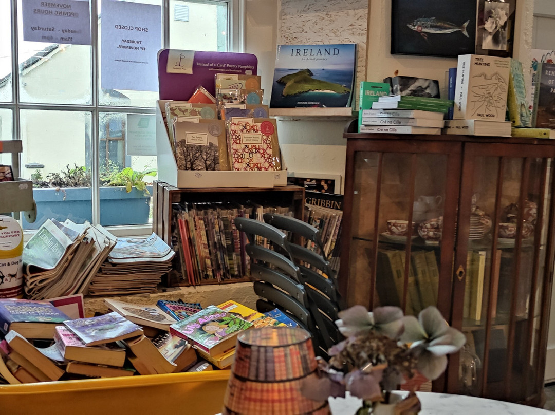 Books At One-Letterfrack必去景点