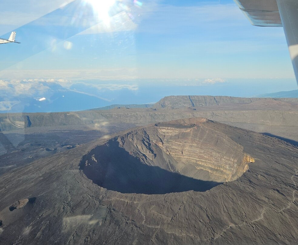 Survol Réunion-留尼旺圣皮耶必去景点