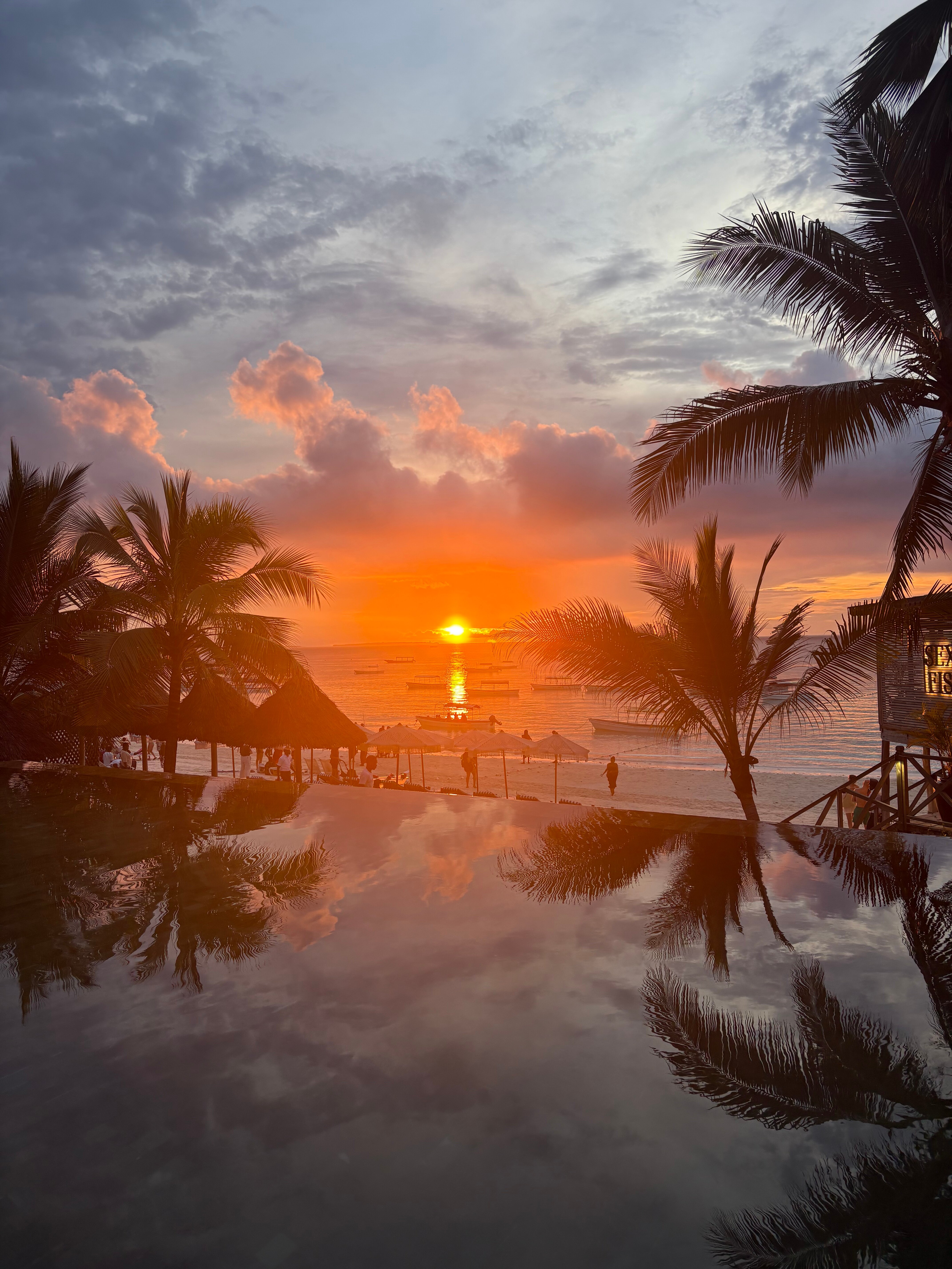 Z酒店-桑给巴尔-泳池