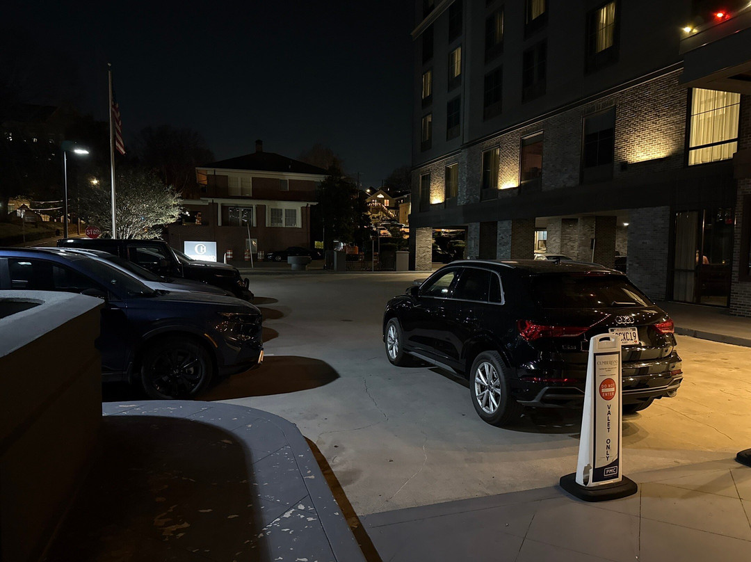 Cumberland House Knoxville Tapestry Collection By Hilton主图