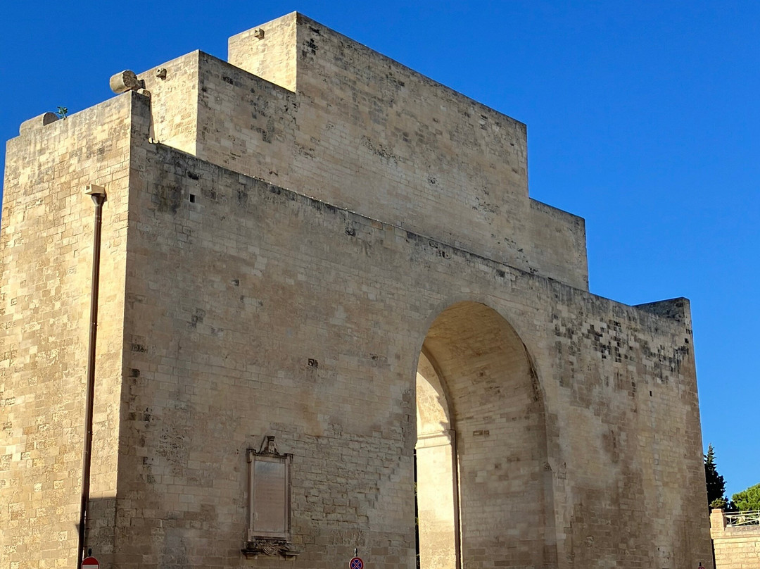 Porta Napoli-莱切必去景点