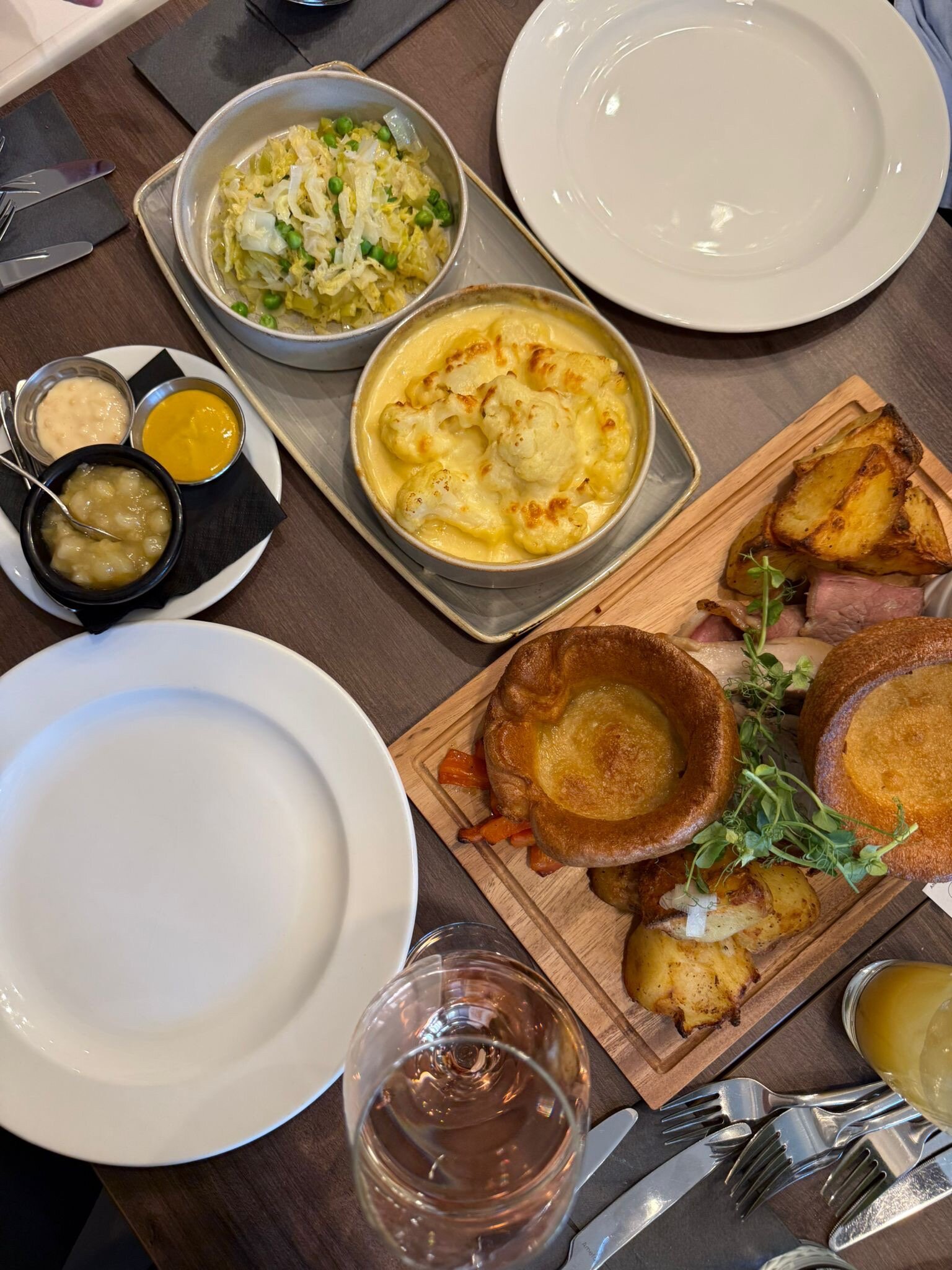 假日法恩堡酒店-官方