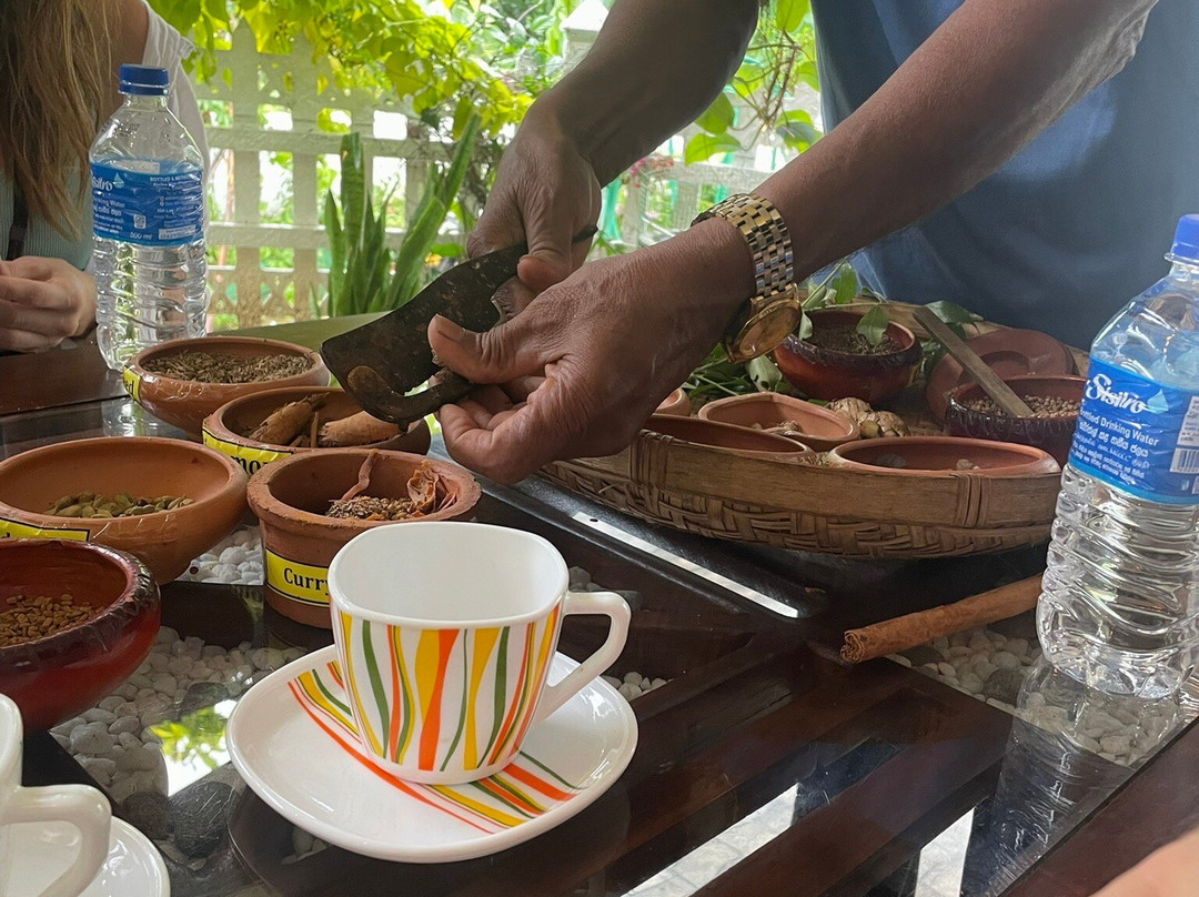 Karu's Kitchen-瓦勒迦玛必去景点