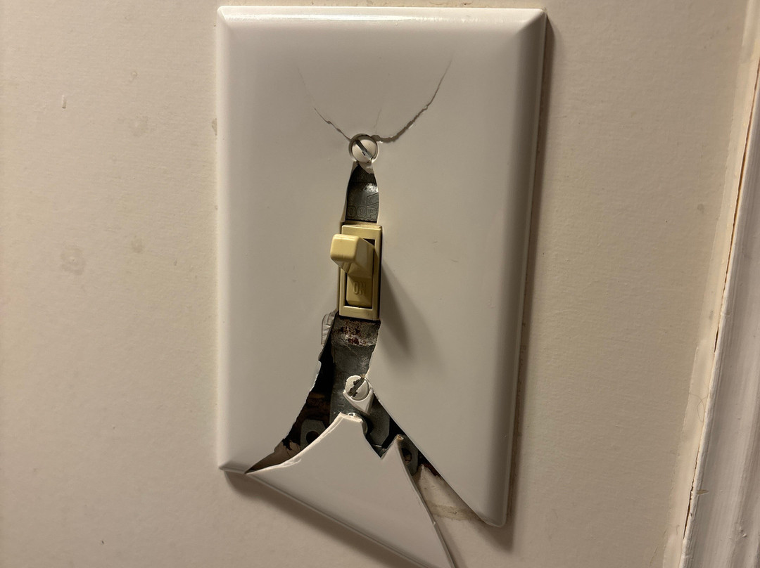 Lloyd's On The River Country Inn By Oyo主图