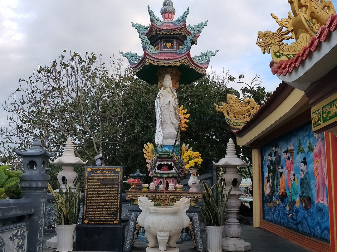 Dinh Cau Rock (cau Temple)-富国岛必去景点