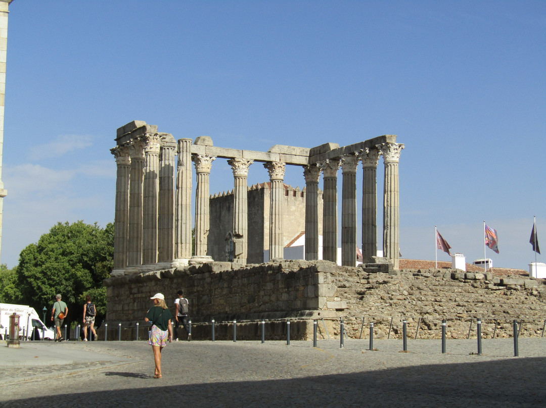 Templo Romano de Évora (Templo de Diana)-埃武拉必去景点