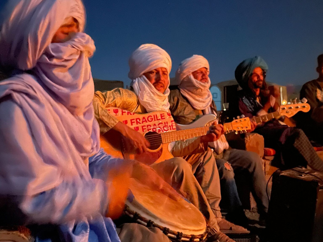 Desert Candles-迈哈米德必去景点
