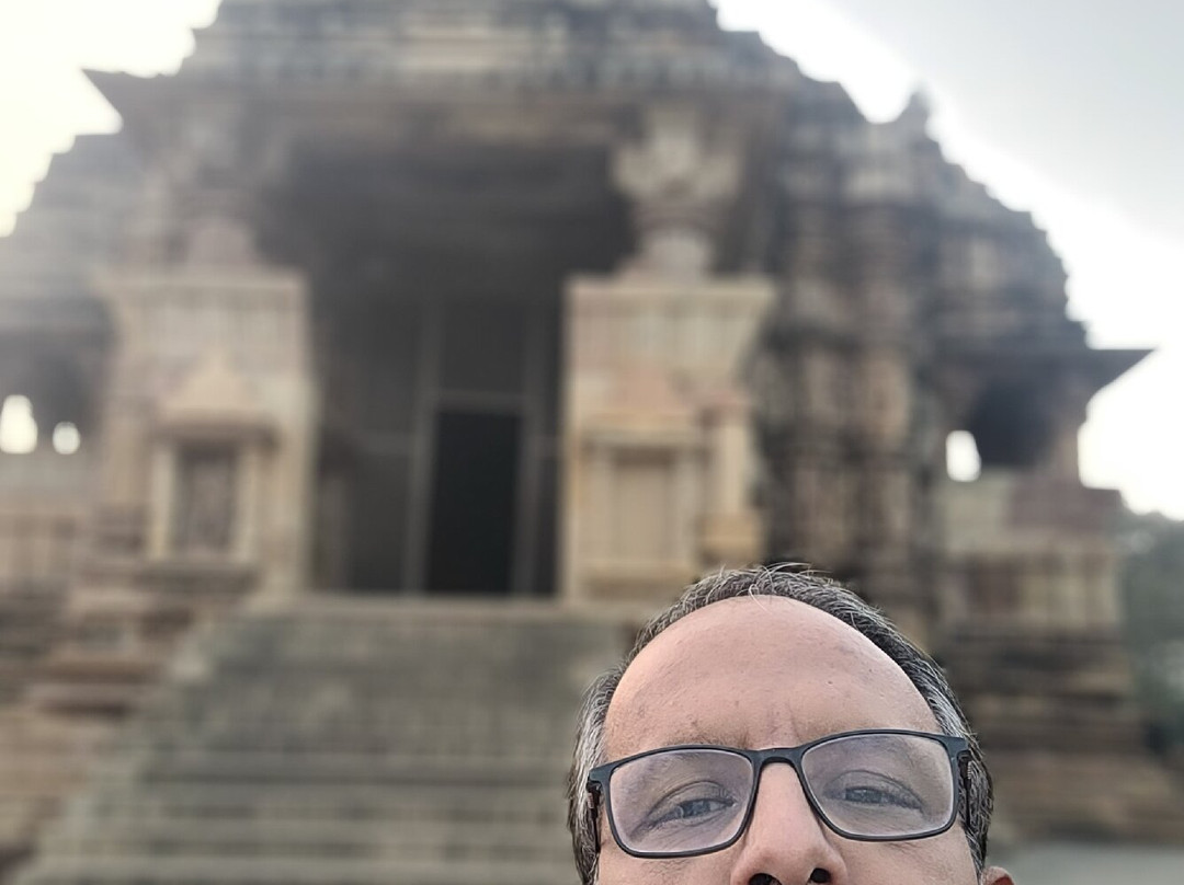 Devi Jagdamba Temple-卡修拉荷必去景点