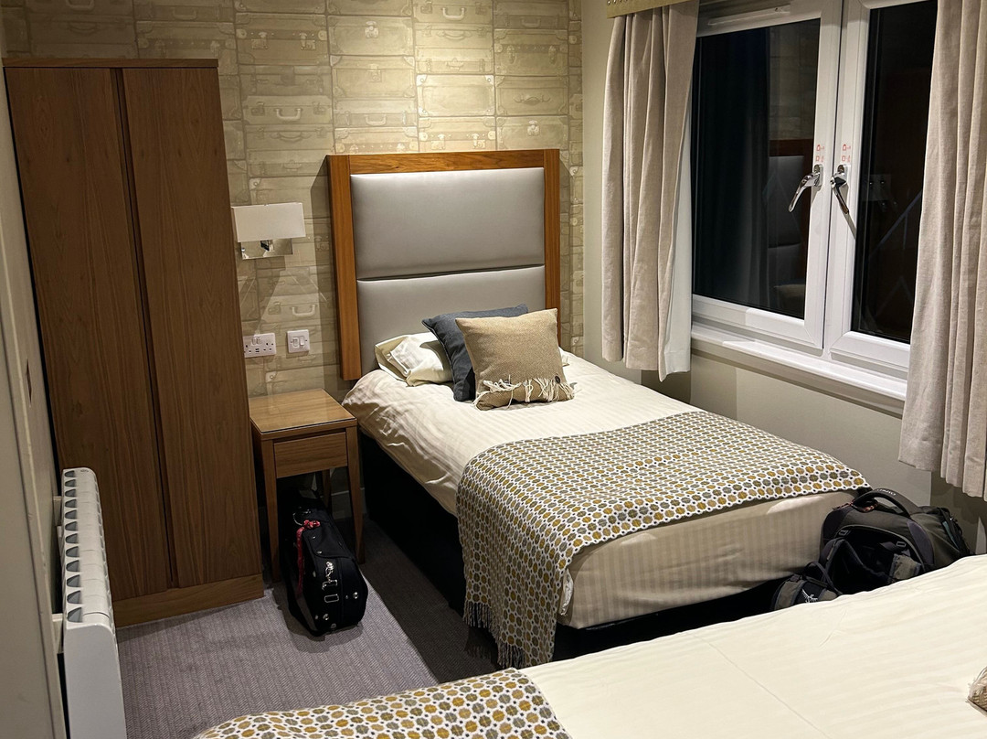 克鲁亚川酒店主图